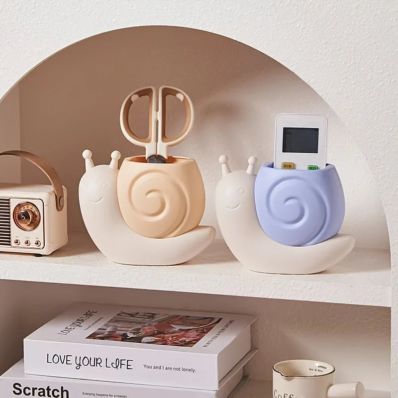 1PC Cartoon Snail Pen Holder Desktop Office Pen Cup High-Value Stationery Storage Box for Boys and Girls Makeup Brush Storage