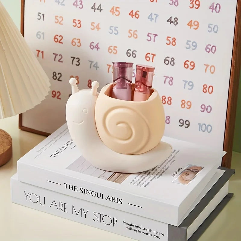 1PC Cartoon Snail Pen Holder Desktop Office Pen Cup High-Value Stationery Storage Box for Boys and Girls Makeup Brush Storage